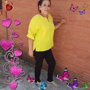 Meet your Posher, Christine